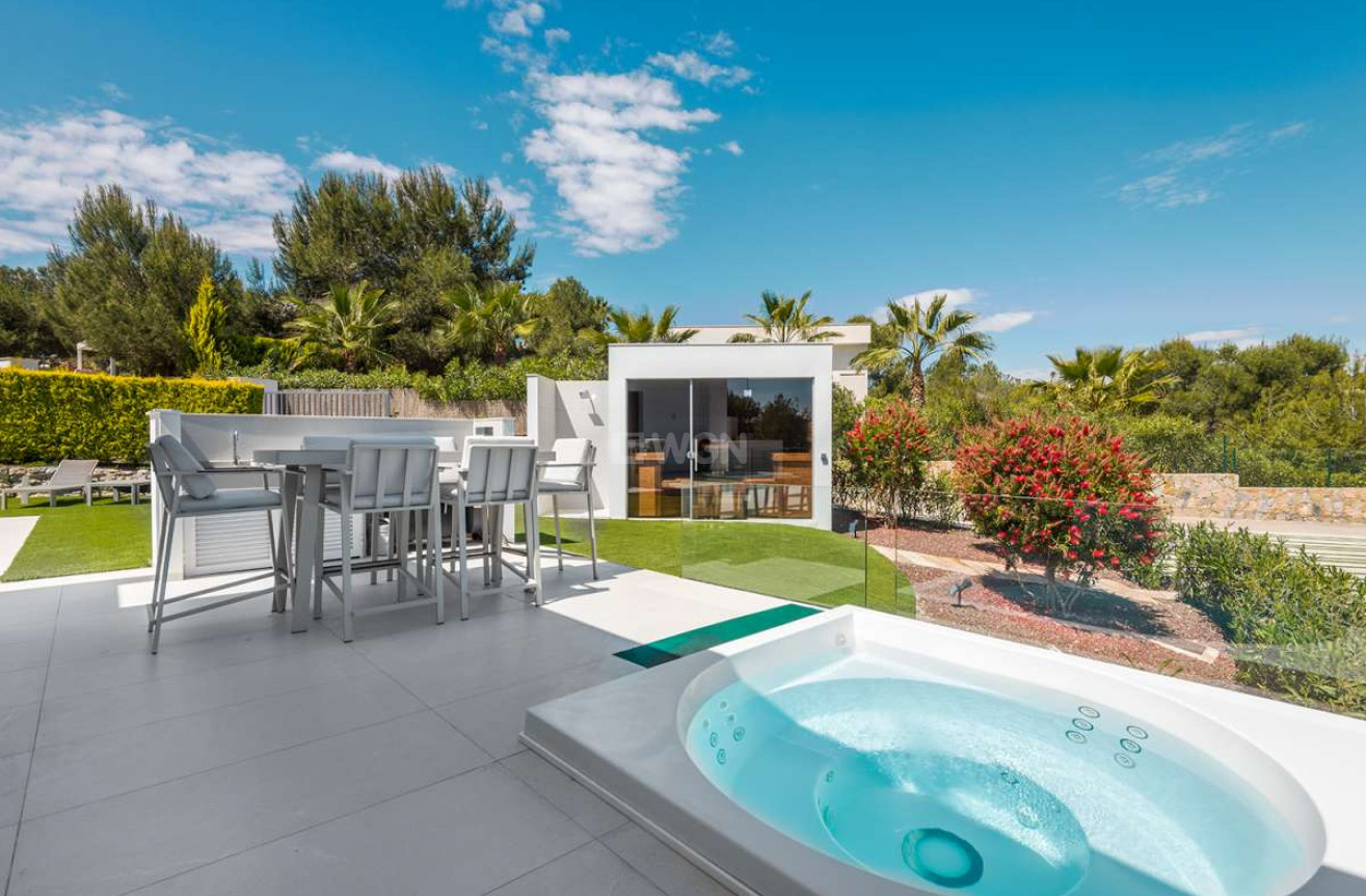Odsprzedaż - Villa - Las Colinas Golf - Costa Blanca