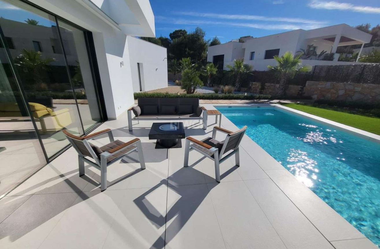 Odsprzedaż - Villa - Las Colinas Golf - Costa Blanca