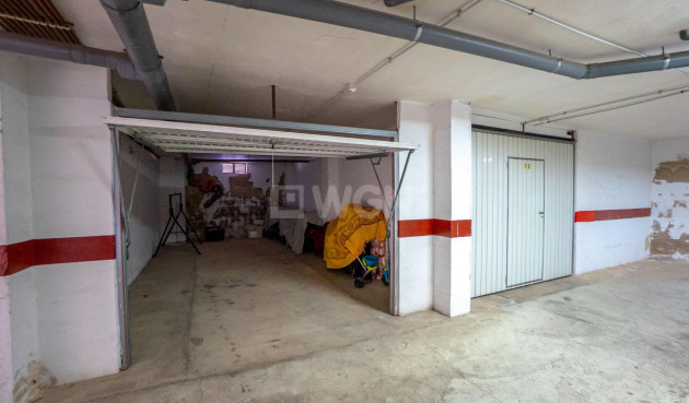 Odsprzedaż - Mieszkanie w bloku - Torrevieja - Playa de los Locos