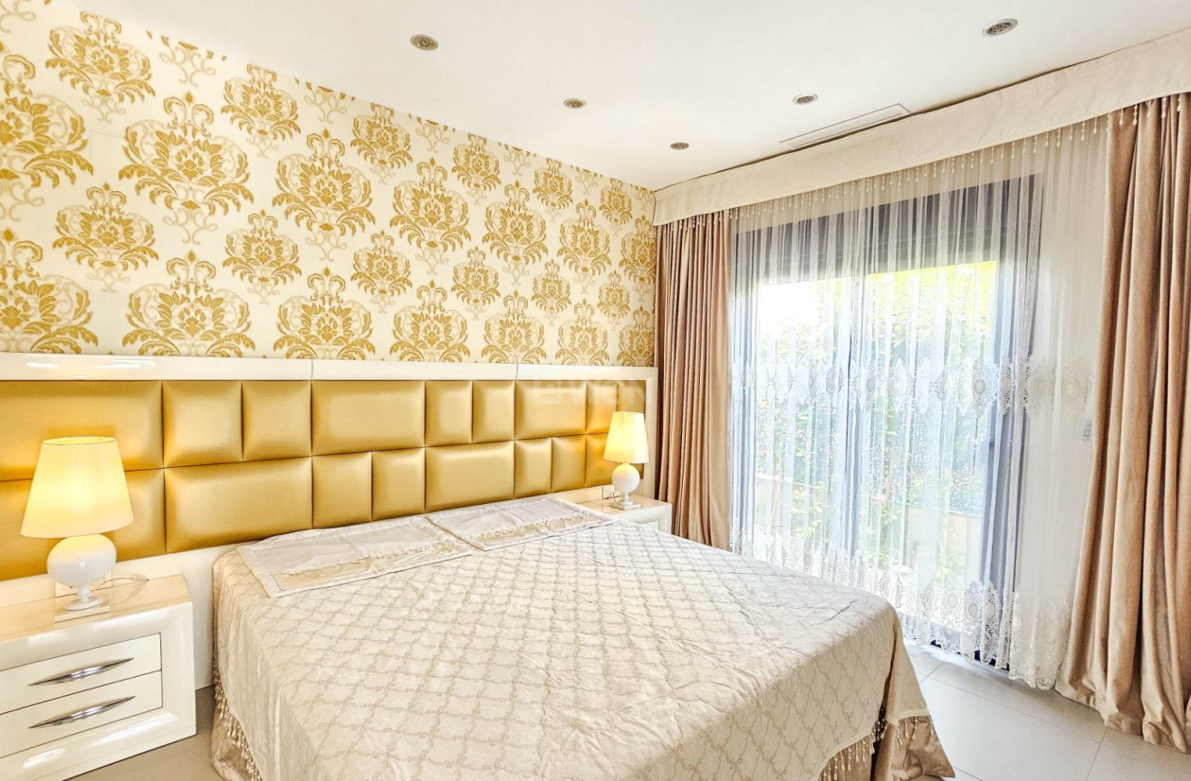 Odsprzedaż - Villa - Rojales - Cuidad Quesada