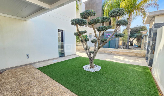 Odsprzedaż - Villa - Rojales - Cuidad Quesada