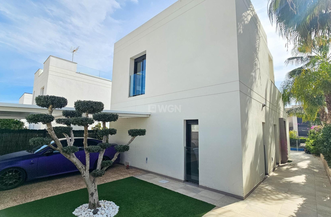 Odsprzedaż - Villa - Rojales - Cuidad Quesada