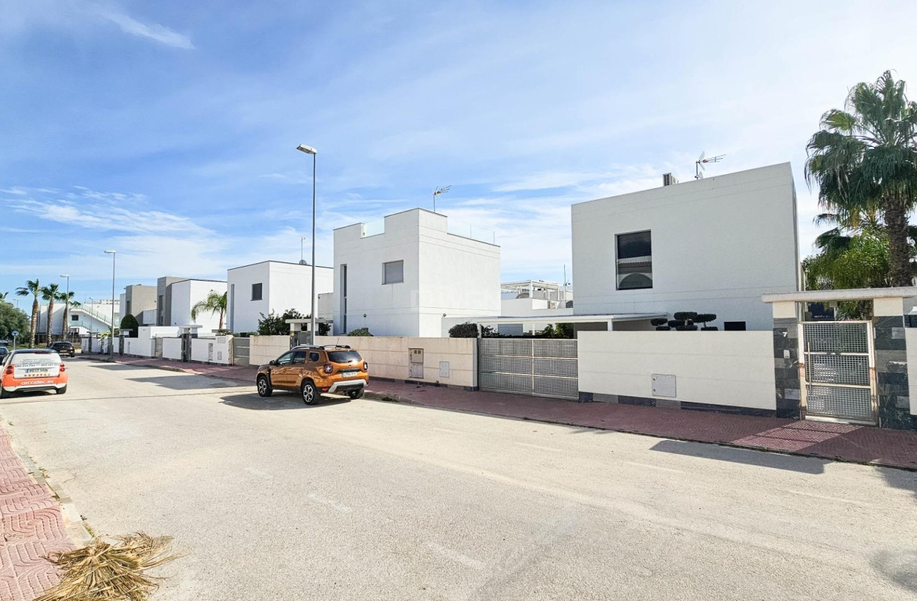 Odsprzedaż - Villa - Rojales - Cuidad Quesada