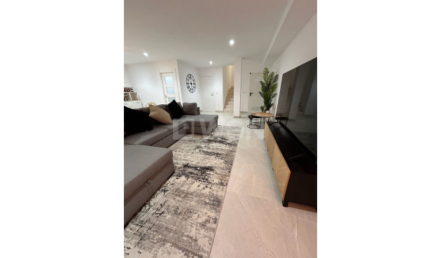 Odsprzedaż - Villa - Santa Rosalia Resort - Inland