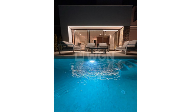 Odsprzedaż - Villa - Santa Rosalia Resort - Inland