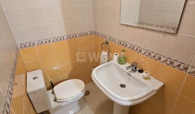 Odsprzedaż - Villa - Vinuela - Inland