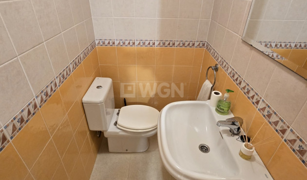 Odsprzedaż - Villa - Vinuela - Inland