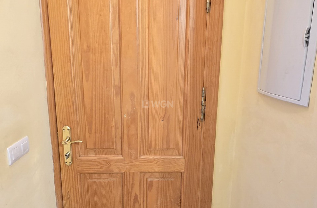 Odsprzedaż - Villa - Vinuela - Inland