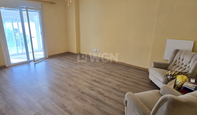 Odsprzedaż - Villa - Vinuela - Inland