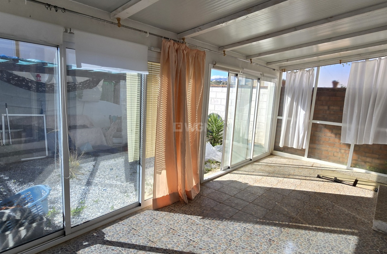 Odsprzedaż - Villa - Vinuela - Inland