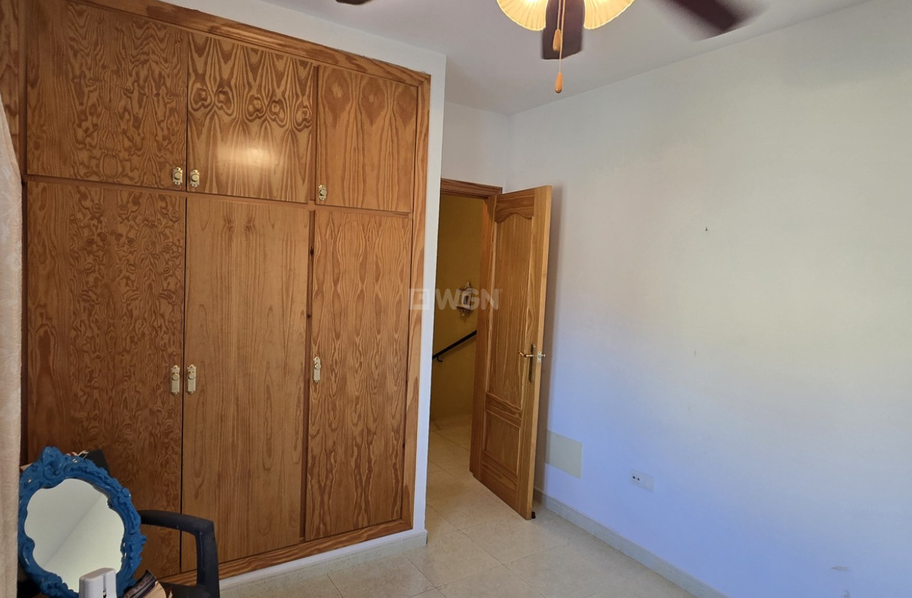 Odsprzedaż - Villa - Vinuela - Inland