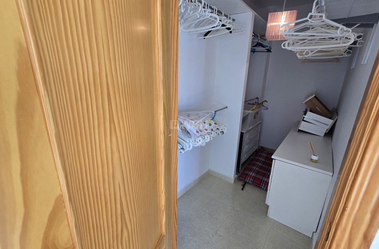 Odsprzedaż - Villa - Vinuela - Inland