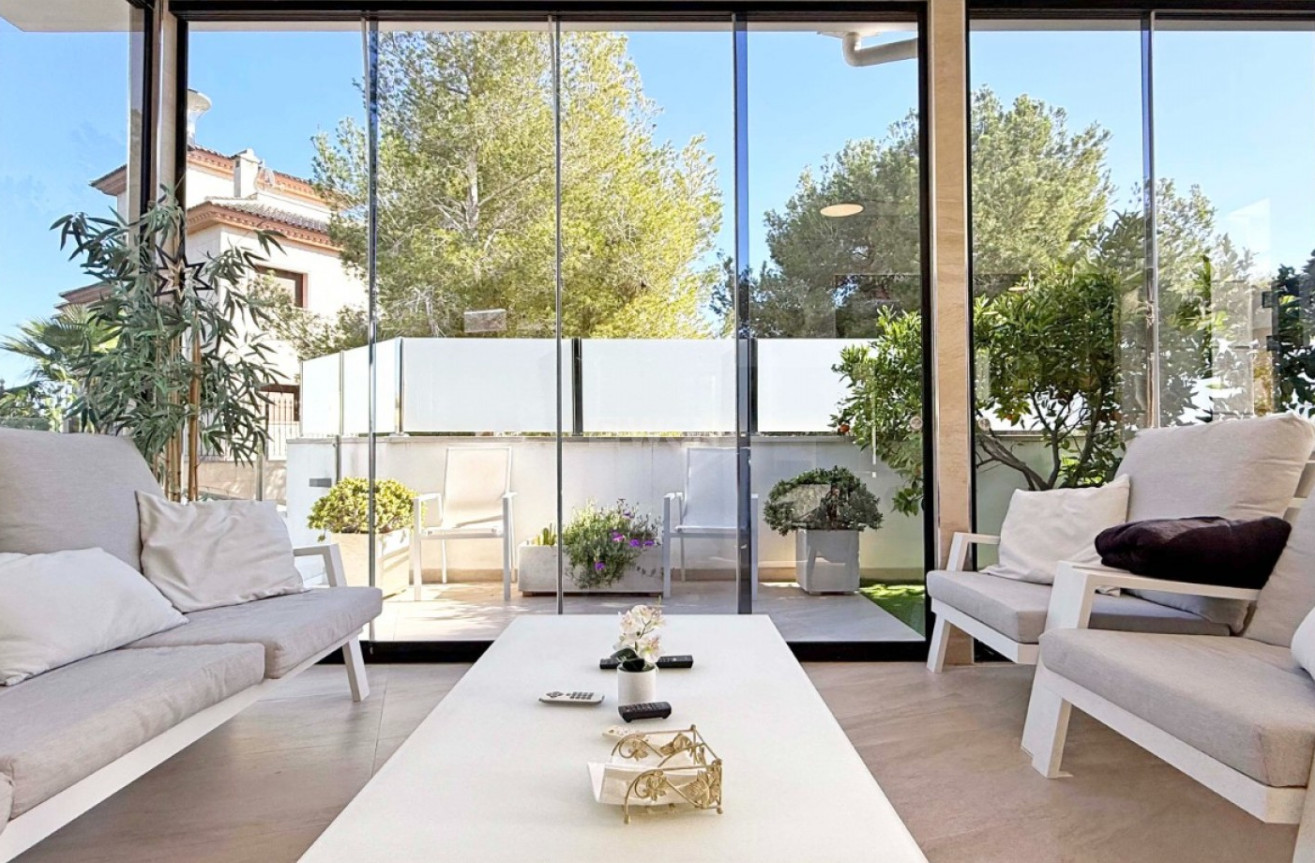 Odsprzedaż - Villa - Orihuela Costa - Costa Blanca