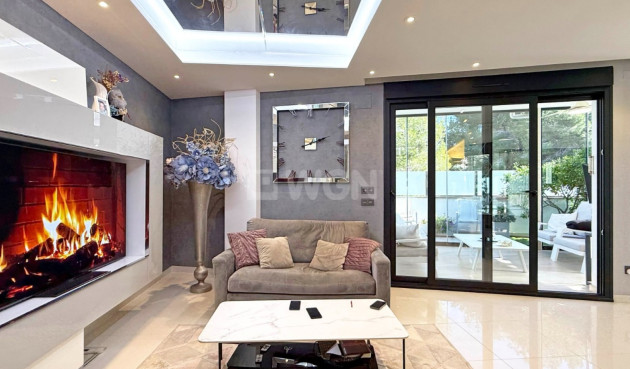 Odsprzedaż - Villa - Orihuela Costa - Costa Blanca