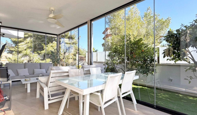 Odsprzedaż - Villa - Orihuela Costa - Costa Blanca