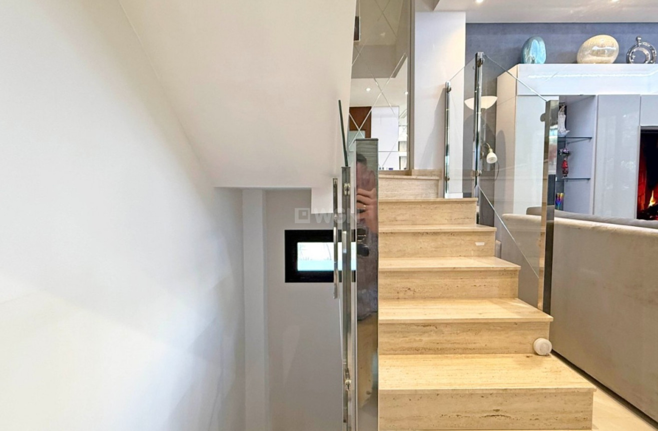 Odsprzedaż - Villa - Orihuela Costa - Costa Blanca