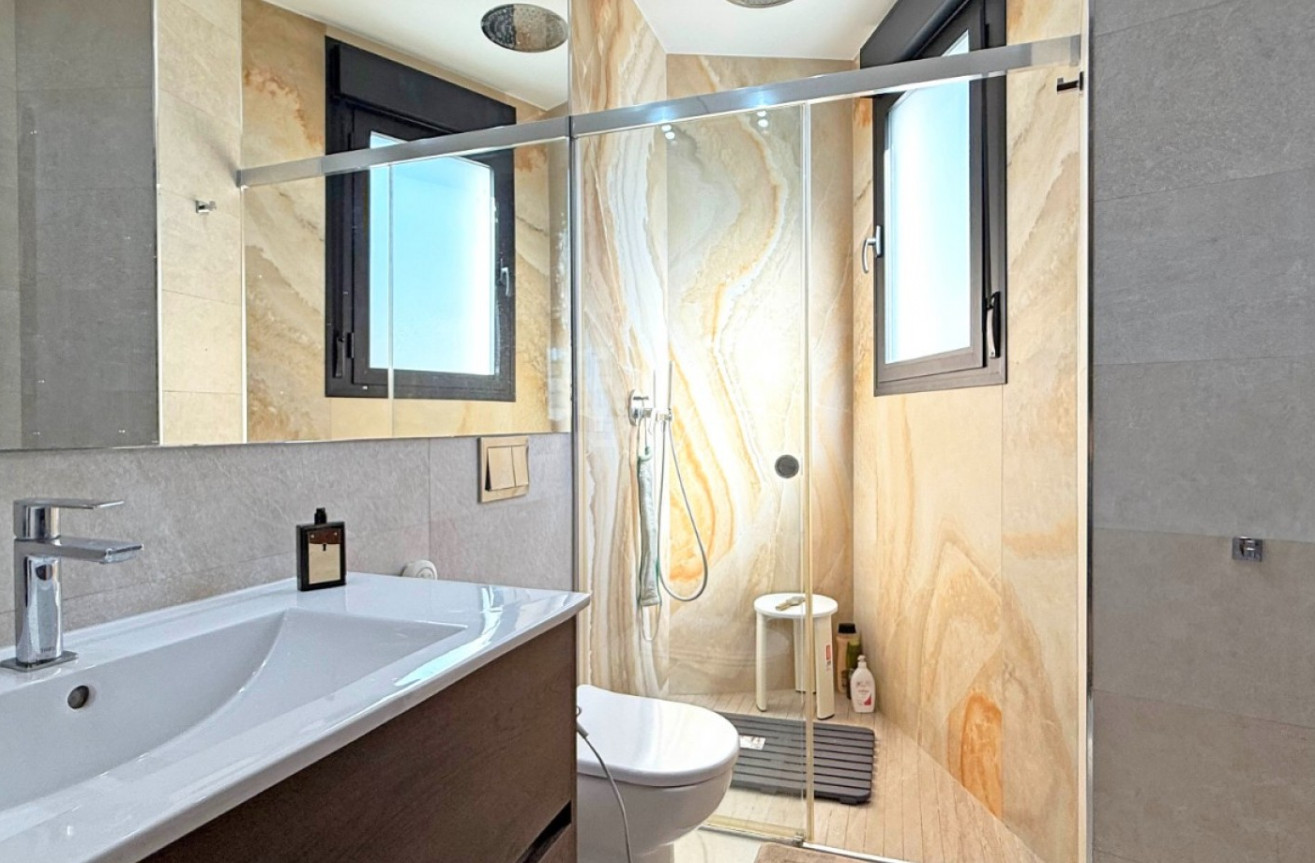 Odsprzedaż - Villa - Orihuela Costa - Costa Blanca