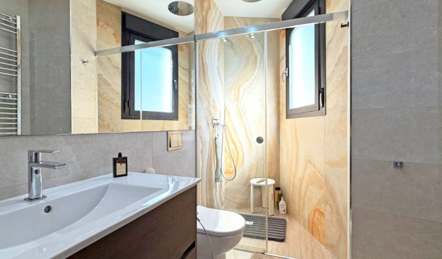 Odsprzedaż - Villa - Orihuela Costa - Costa Blanca