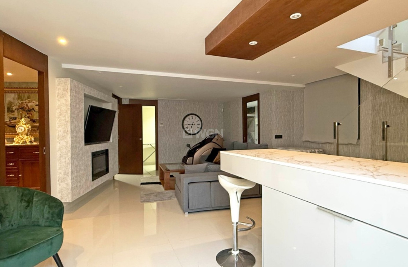 Odsprzedaż - Villa - Orihuela Costa - Costa Blanca