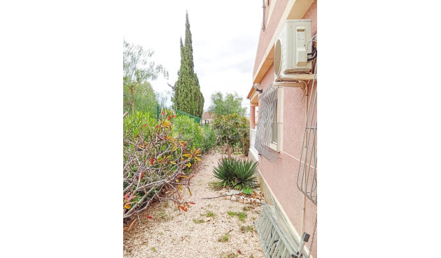 Odsprzedaż - Villa - Torrevieja - La Siesta - El Salado - Torreta