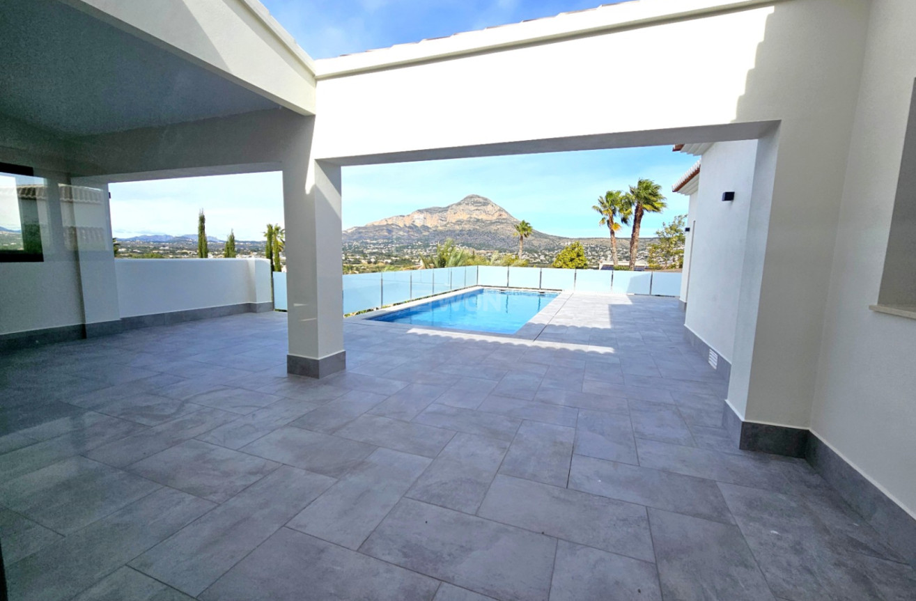Odsprzedaż - Villa - Jávea - Costa Blanca