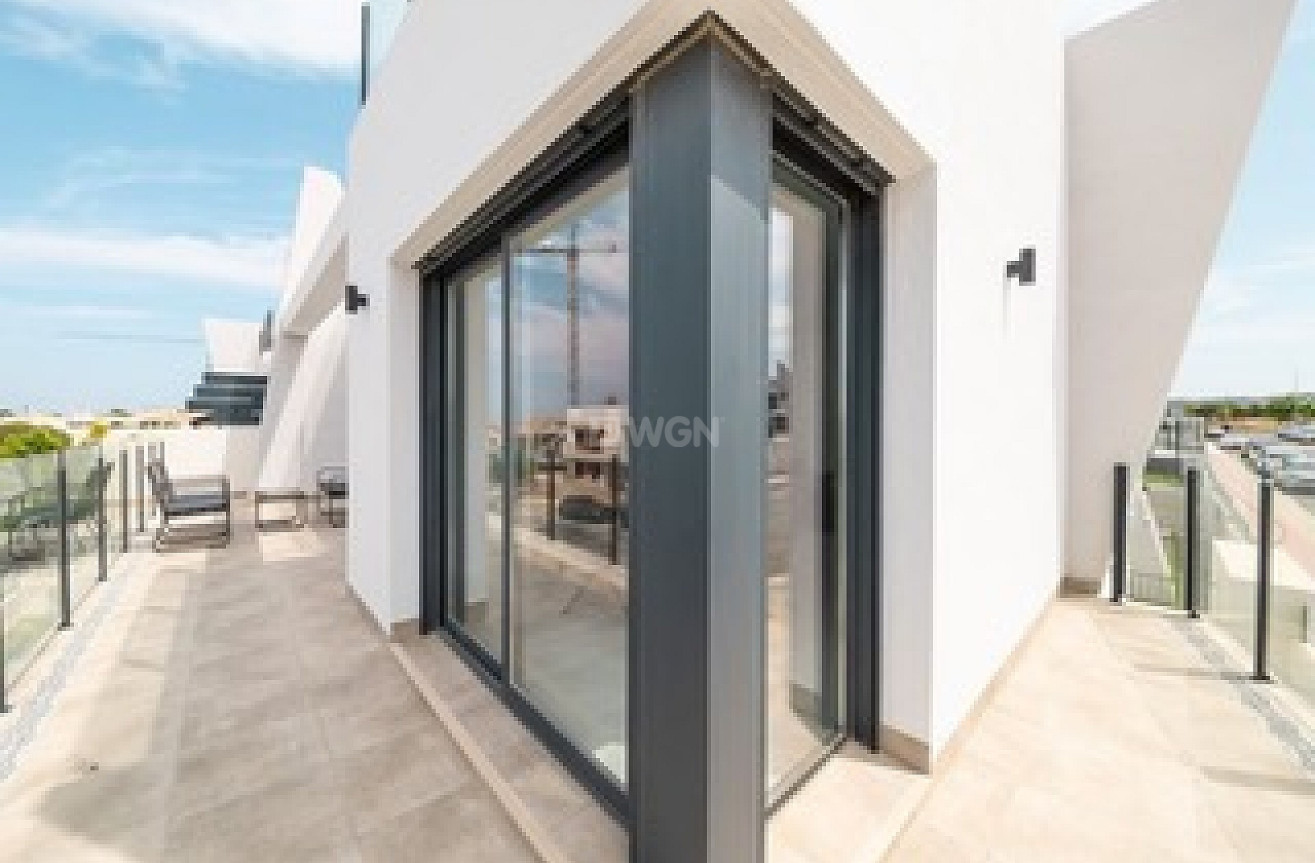 Odsprzedaż - Mieszkanie w bloku - San Miguel de Salinas - Inland