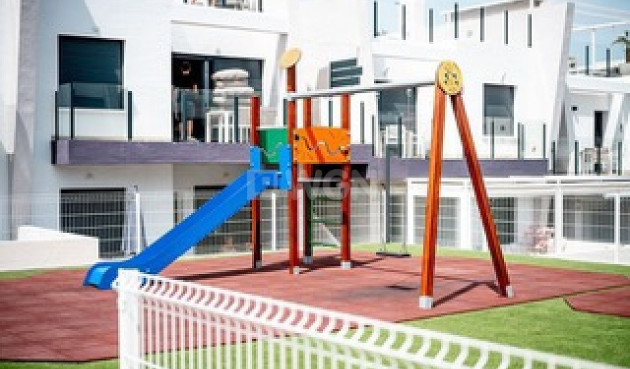 Odsprzedaż - Mieszkanie w bloku - San Miguel de Salinas - Inland