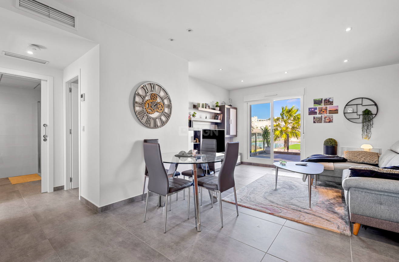 Odsprzedaż - Bungalow - Torrevieja - Costa Blanca