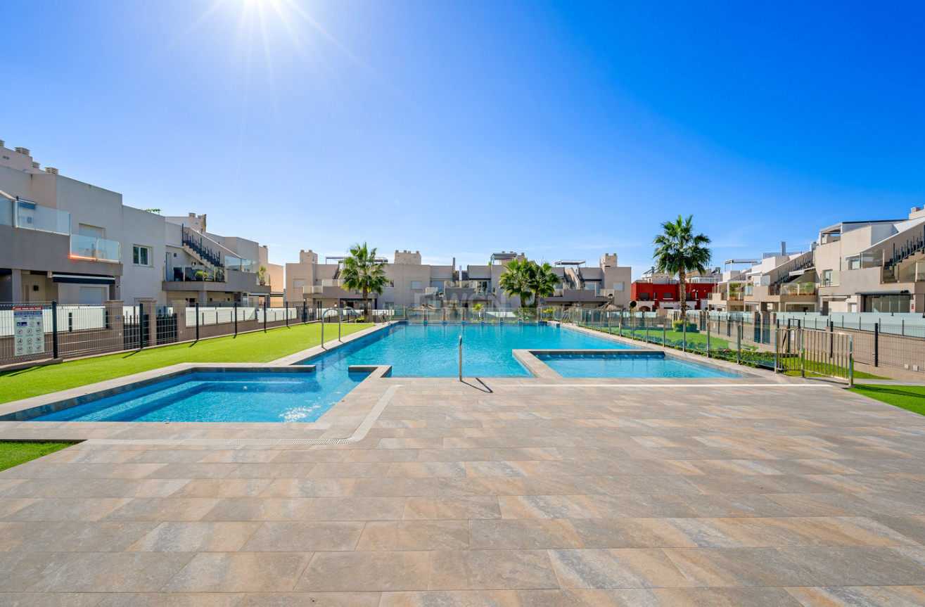 Odsprzedaż - Bungalow - Torrevieja - Costa Blanca