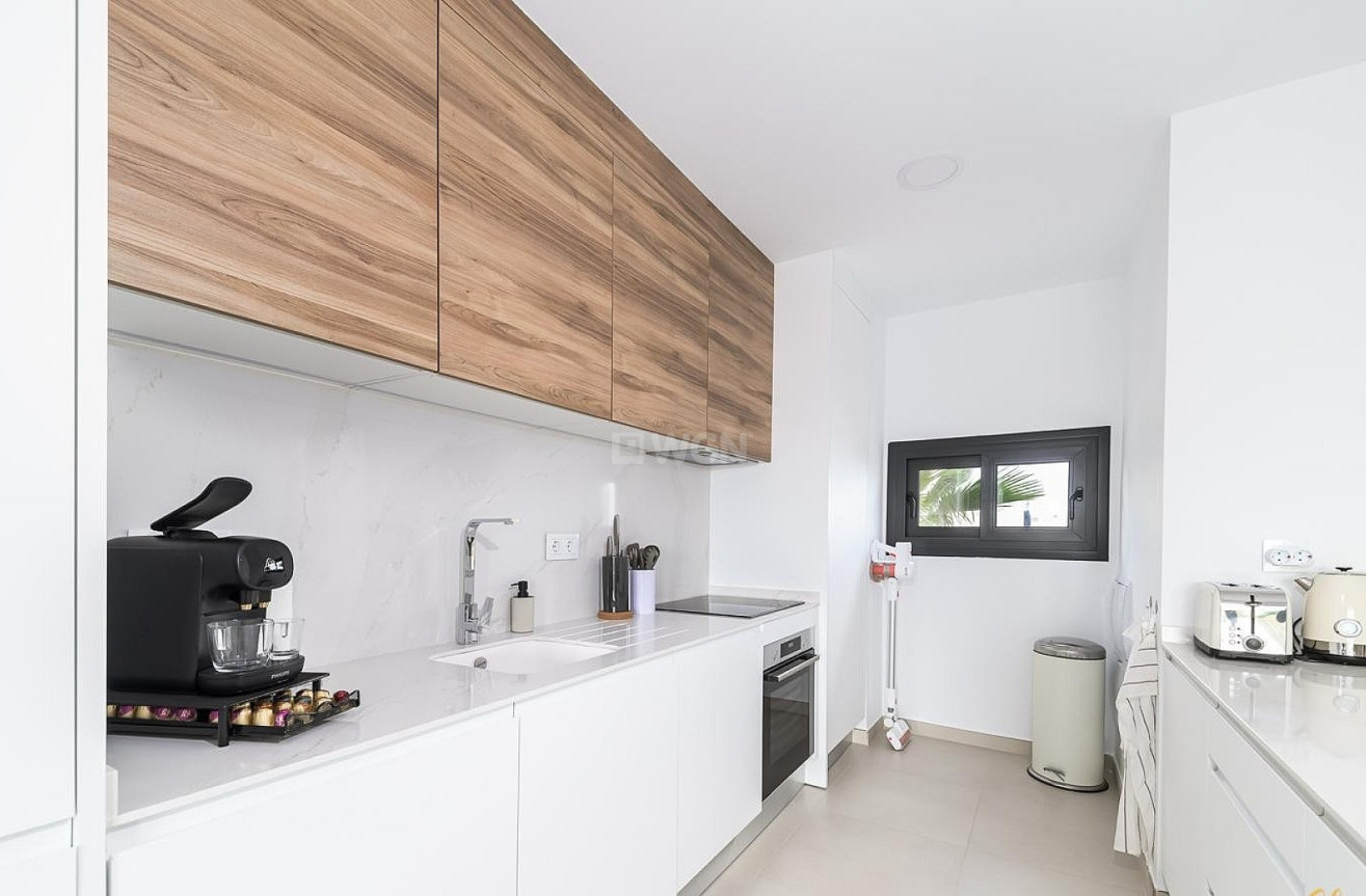 Odsprzedaż - Mieszkanie w bloku - Pilar de la Horadada - Costa Blanca