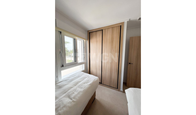 Odsprzedaż - Mieszkanie w bloku - El Raso - Costa Blanca