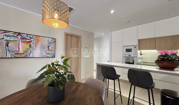 Odsprzedaż - Mieszkanie w bloku - El Raso - Costa Blanca