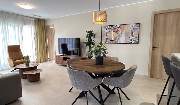 Odsprzedaż - Mieszkanie w bloku - El Raso - Costa Blanca