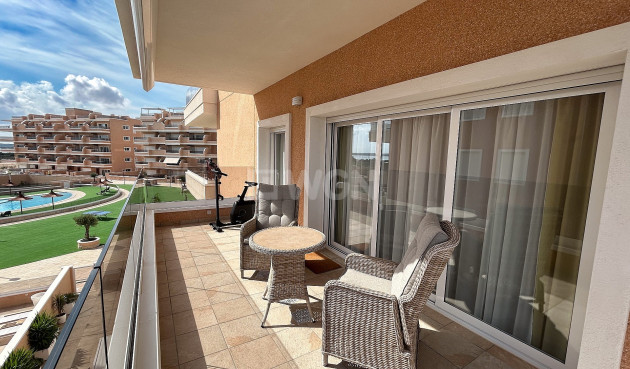 Odsprzedaż - Mieszkanie w bloku - El Raso - Costa Blanca