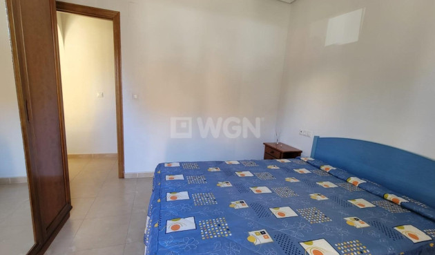 Odsprzedaż - Mieszkanie w bloku - Torrevieja - aguas nuevas