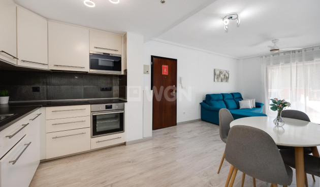 Odsprzedaż - Bungalow - Torrevieja - aguas nuevas