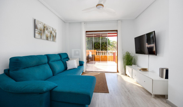 Odsprzedaż - Bungalow - Torrevieja - aguas nuevas