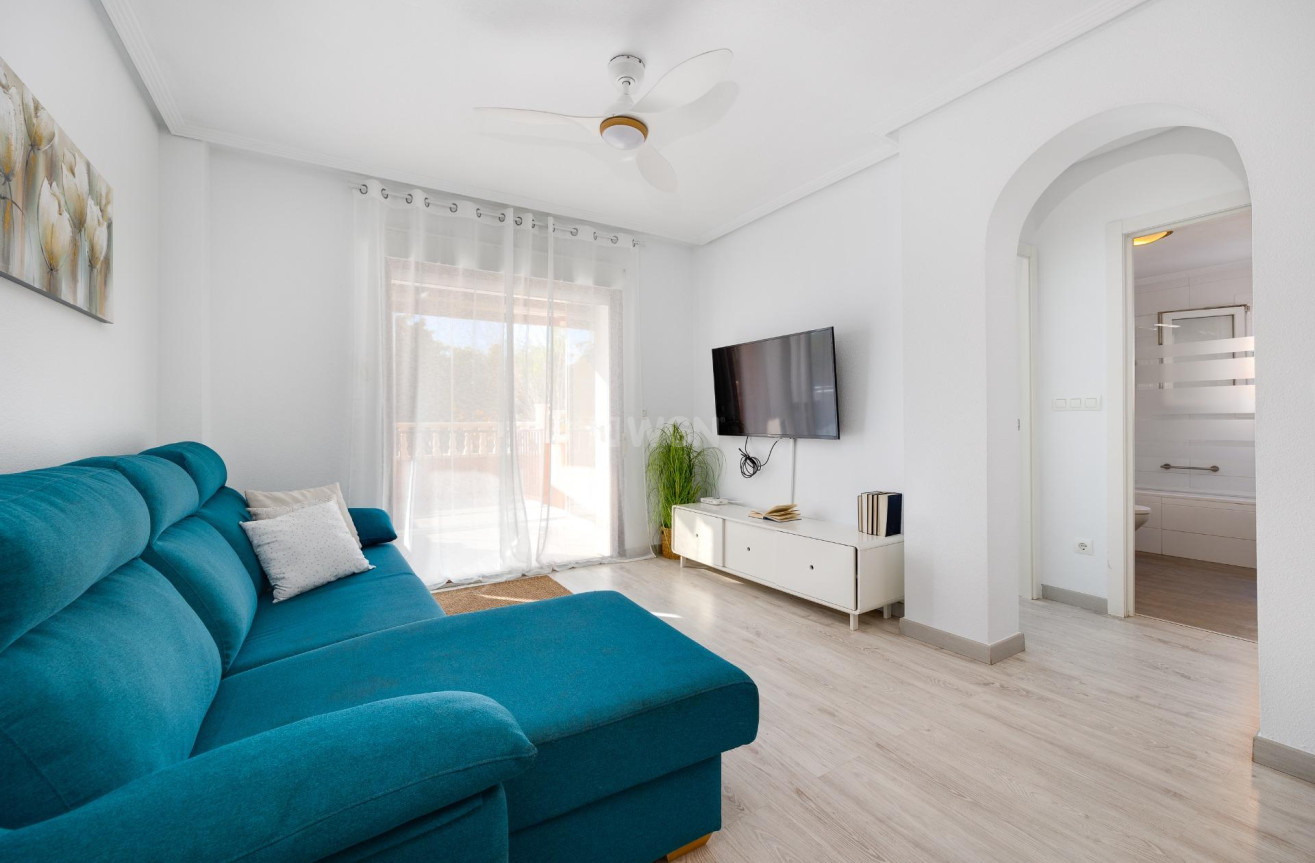Odsprzedaż - Bungalow - Torrevieja - aguas nuevas