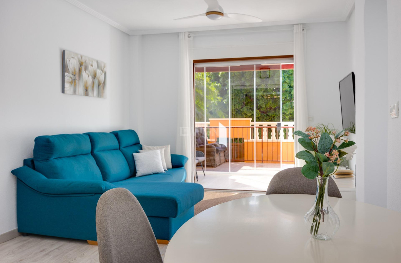 Odsprzedaż - Bungalow - Torrevieja - aguas nuevas