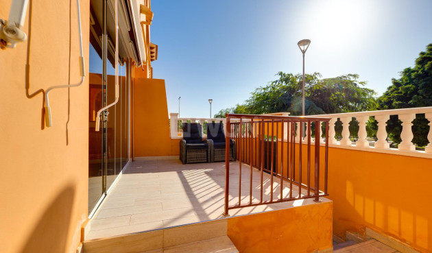 Odsprzedaż - Bungalow - Torrevieja - aguas nuevas