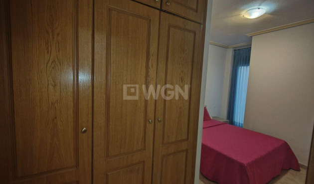 Odsprzedaż - Mieszkanie w bloku - Torrevieja - La Mata