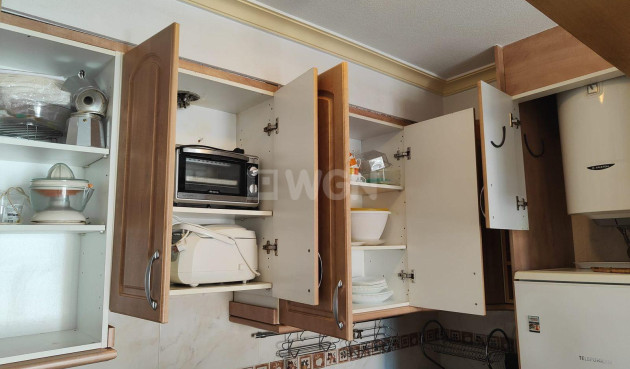 Odsprzedaż - Mieszkanie w bloku - Torrevieja - La Mata