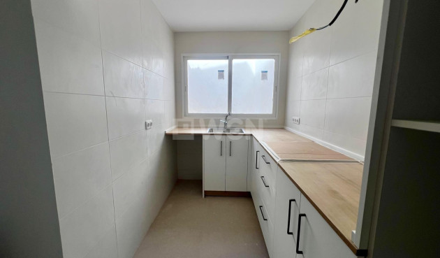 Odsprzedaż - Kamienica - Pinoso - Inland