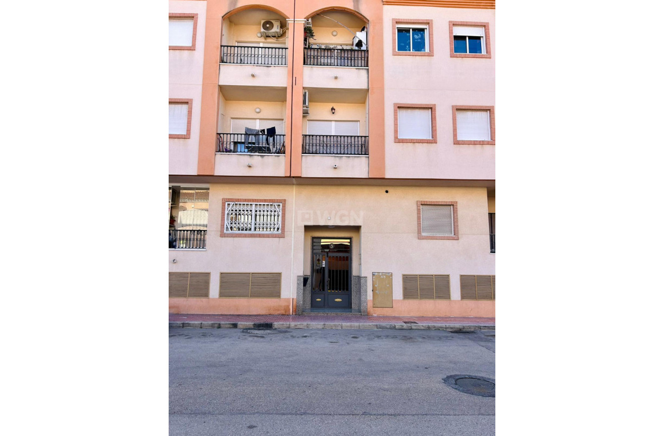 Odsprzedaż - Mieszkanie w bloku - San Isidro - Inland