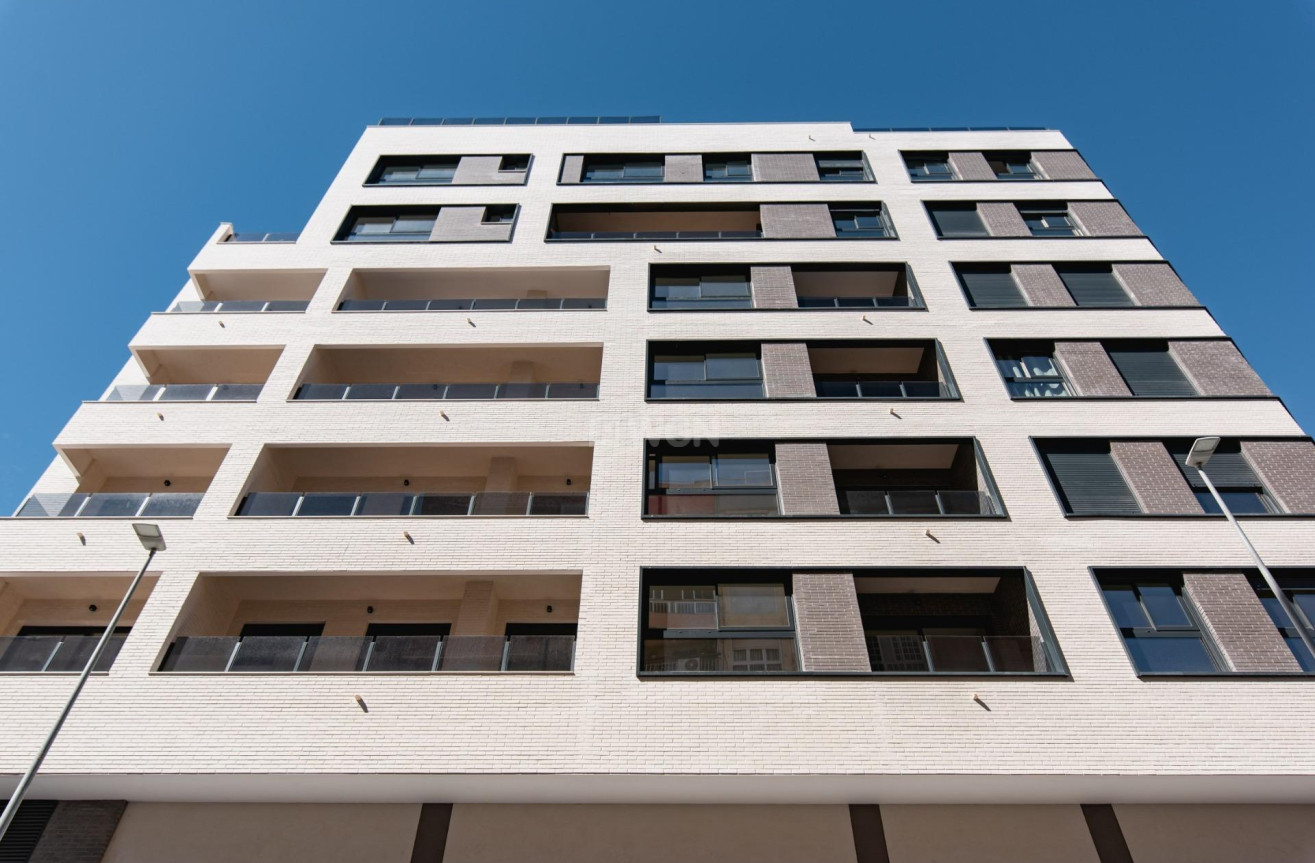 Nowy budynek - Daszek - Alicante - Benalua