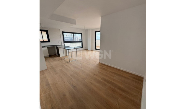 Nowy budynek - Daszek - Alicante - Benalua