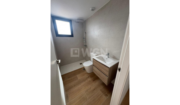 Nowy budynek - Daszek - Alicante - Benalua