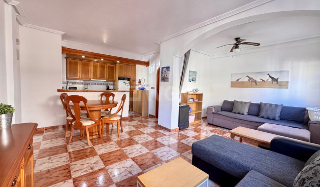 Odsprzedaż - Kamienica - Villamartin - Costa Blanca