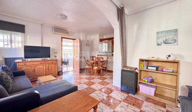 Odsprzedaż - Kamienica - Villamartin - Costa Blanca