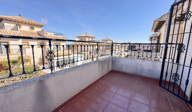 Odsprzedaż - Kamienica - Villamartin - Costa Blanca